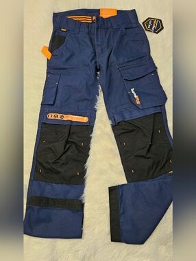 Timberland PRO Navy Work Cargo Pants with Black Knee Panels and Orange Accents